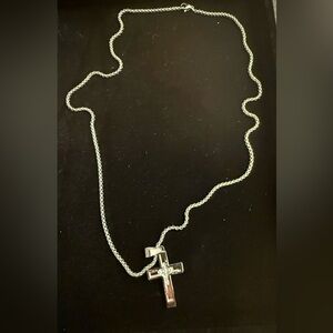 Necklace With Cross Pendant